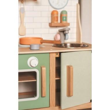 Joueco - Bucatarie lemn certificat FSC, Cu accesorii, Reglabila pe inaltime, 86x56 cm, 3 ani+, Multicolor Joueco - produs de cal