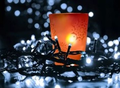 Instalatie de Craciun liniara, albastra, 30 m, 300 leduri hexagonale, 5828B