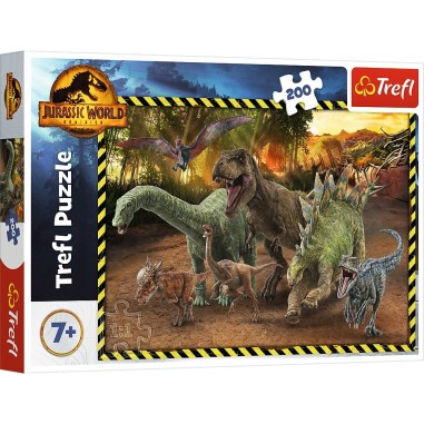 PUZZLE TREFL 200 JURASSIC WORLD IN PARCUL JURASSIC