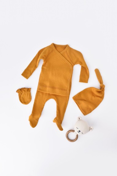 Set 4 piese: bluza, pantaloni, caciulita si manusi din bumbac organic si modal - Sofran, BabyCosy (Marime: 0-3 Luni)